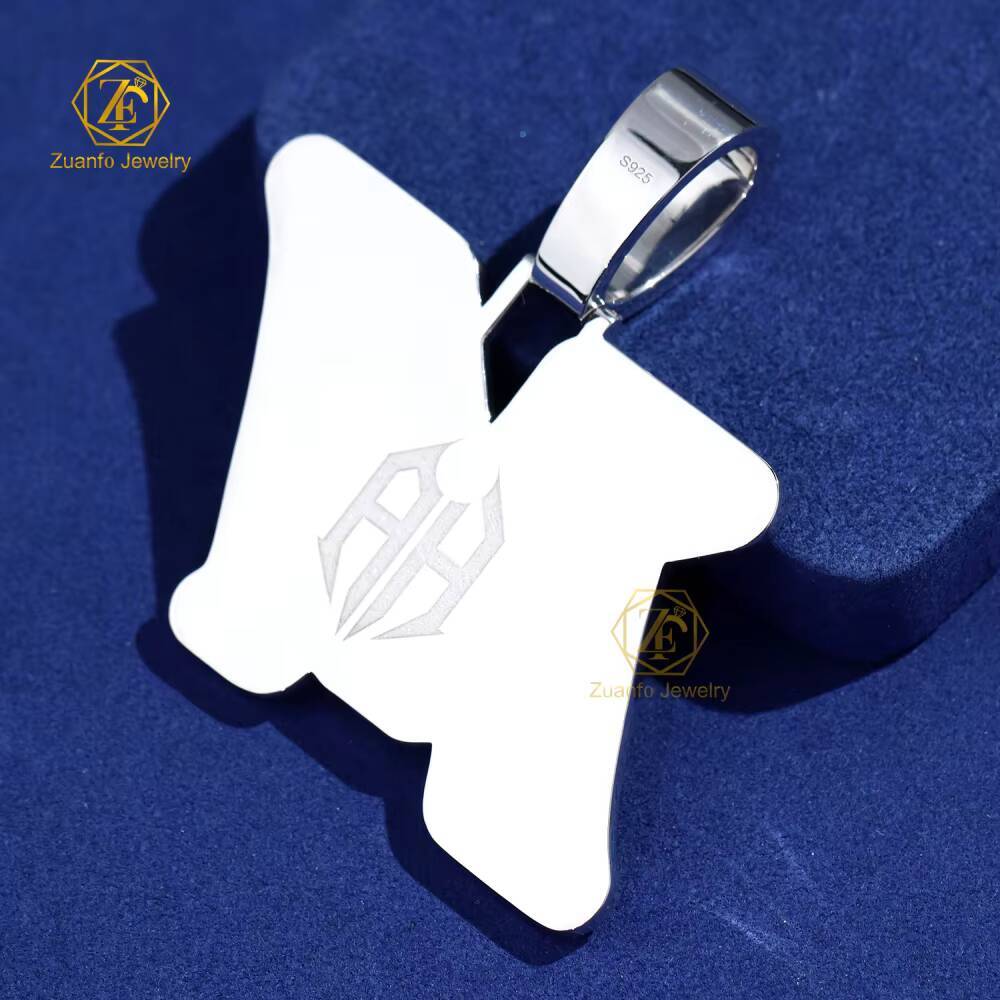 Custom Vvvs Baguette Moissanite Diamond Pendant 18K Gold Plated 925 Silver Iced Out Jewelry Letter M Pendant for Cuban Chain