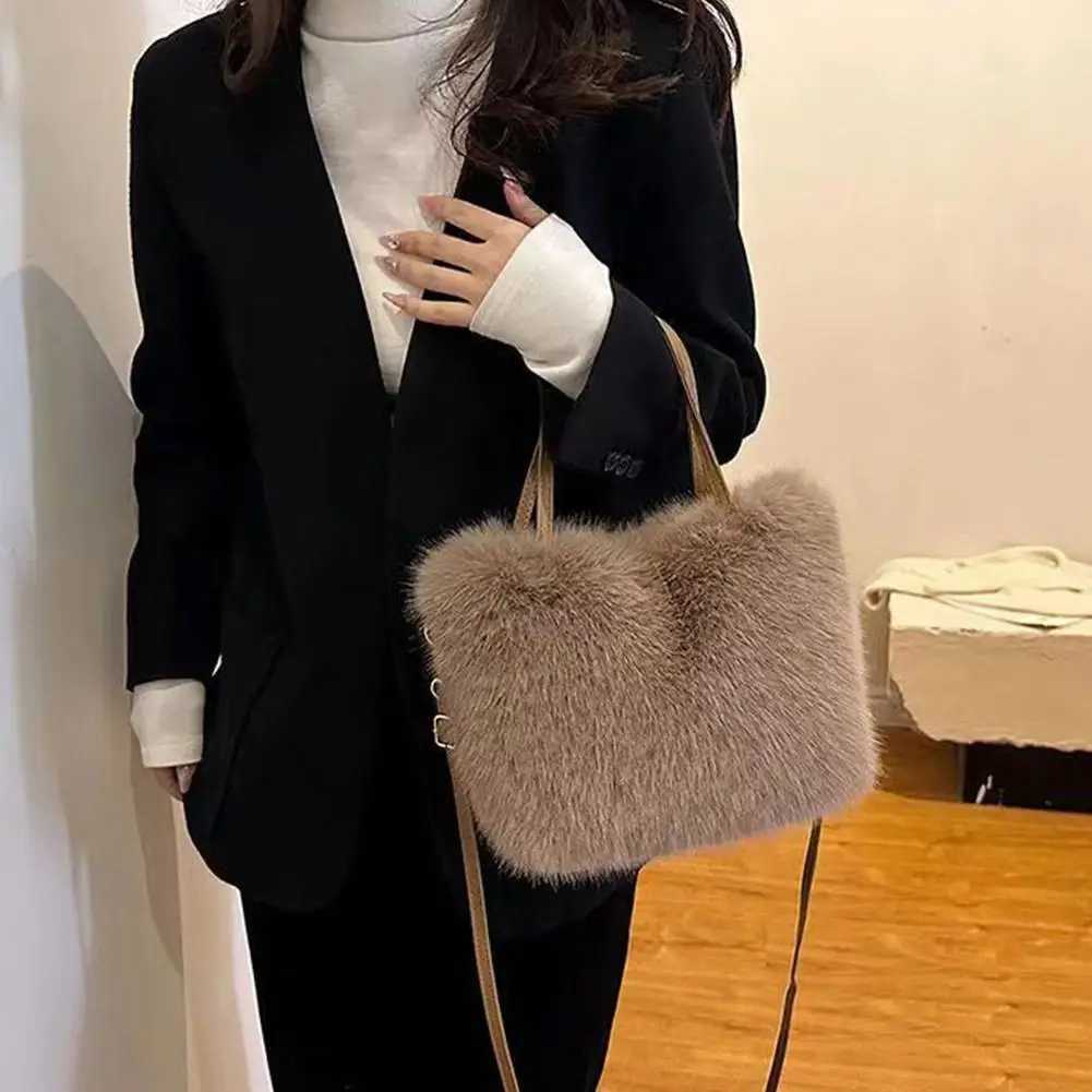 Fahion Faux Fur Tote Bag Womens Bucket Plush Luxury Design Ladies Handbags Winter Crossbody Shoulder BagsT251206