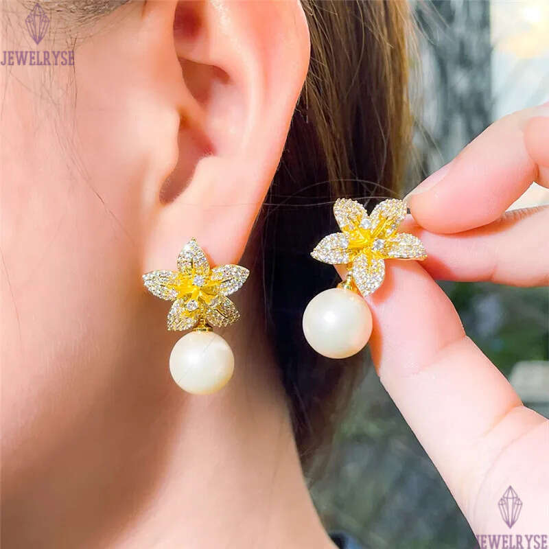 Fashion Imitation Pearl Flowers earrings Charm jewelry Bride Wedding South American White AAA Cubic Zirconia Copper 18k Gold Silver Designer Earring F