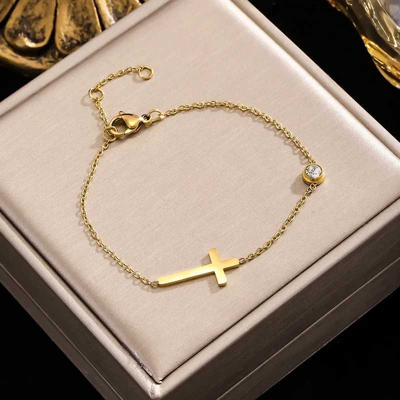Stainless Steel Gold Color Cross Chain Bracelet for Women Shiny CZ Zircon Charm Hand Bracelet Wedding Jewelry Gift W251206