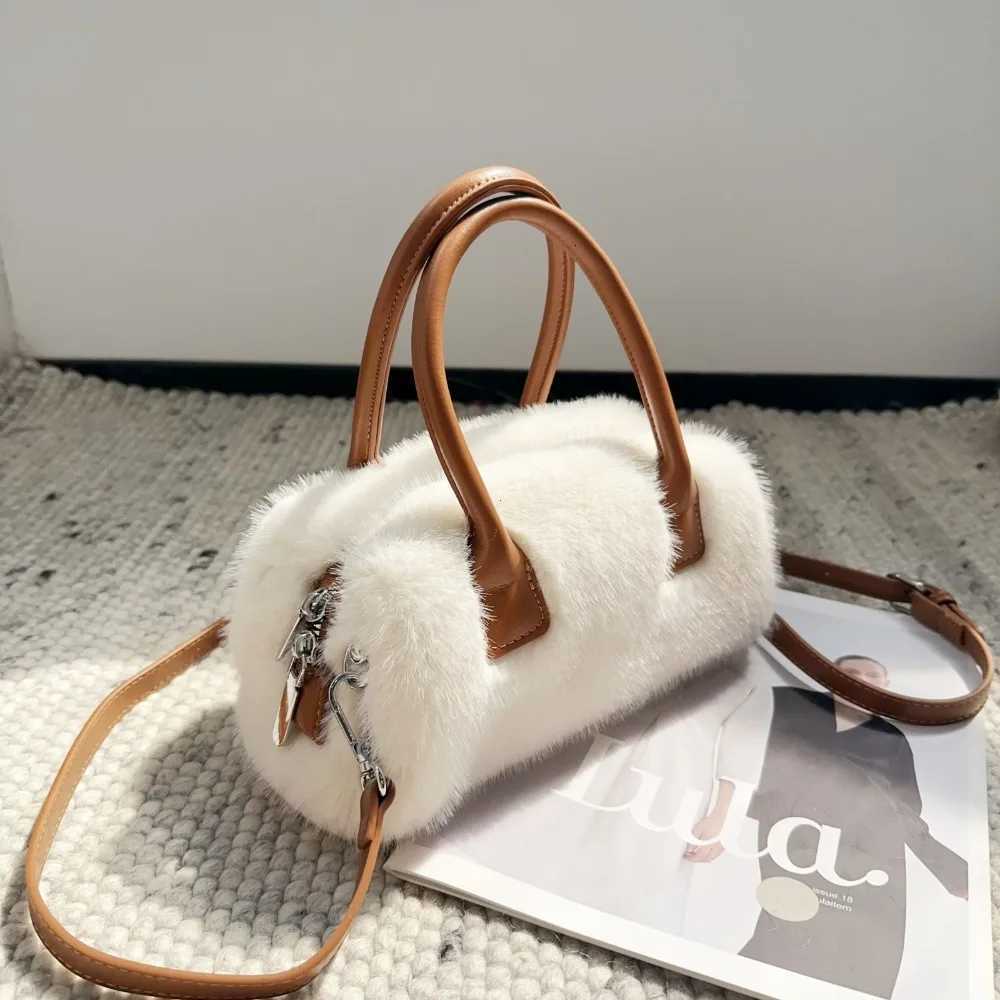 Winter Faux Fur Womens Box Small Tote Crossbody Bags Luxury Design Soft Plush Female Handle Shoulder Bag Furry Fluffy HandbagsT251205