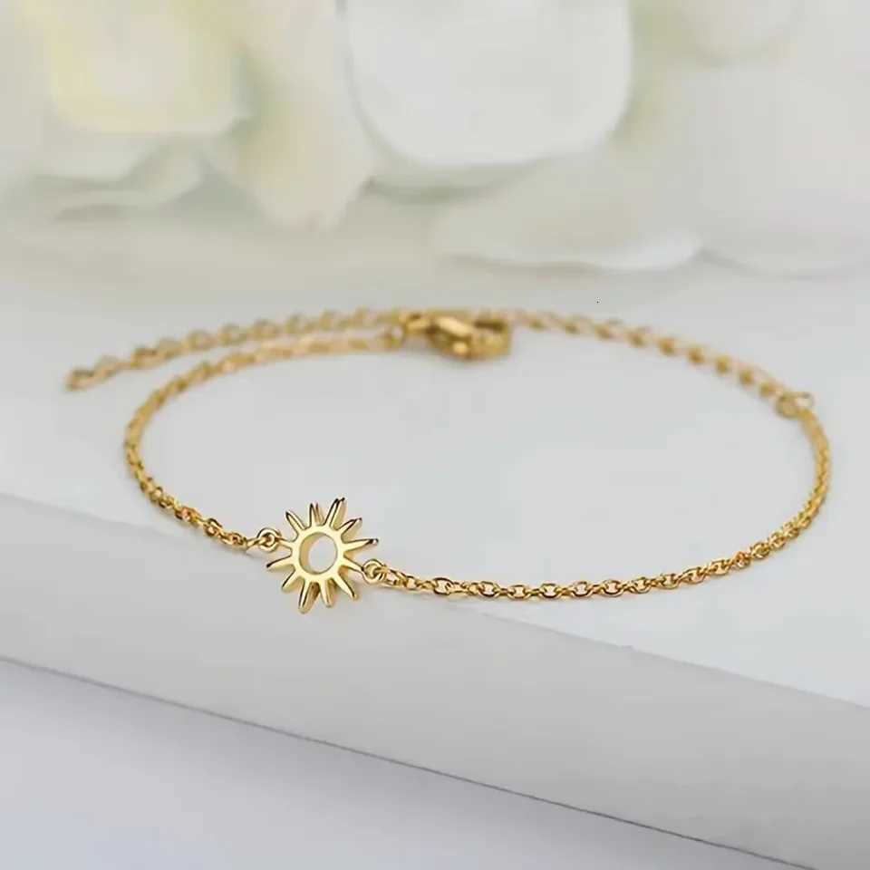Sun Hollow Bracelets for Women Men Stainless Steel Hand Chain Vintage Sunflower Anklet Boho Foot Jewelry Gift Accessories W251206