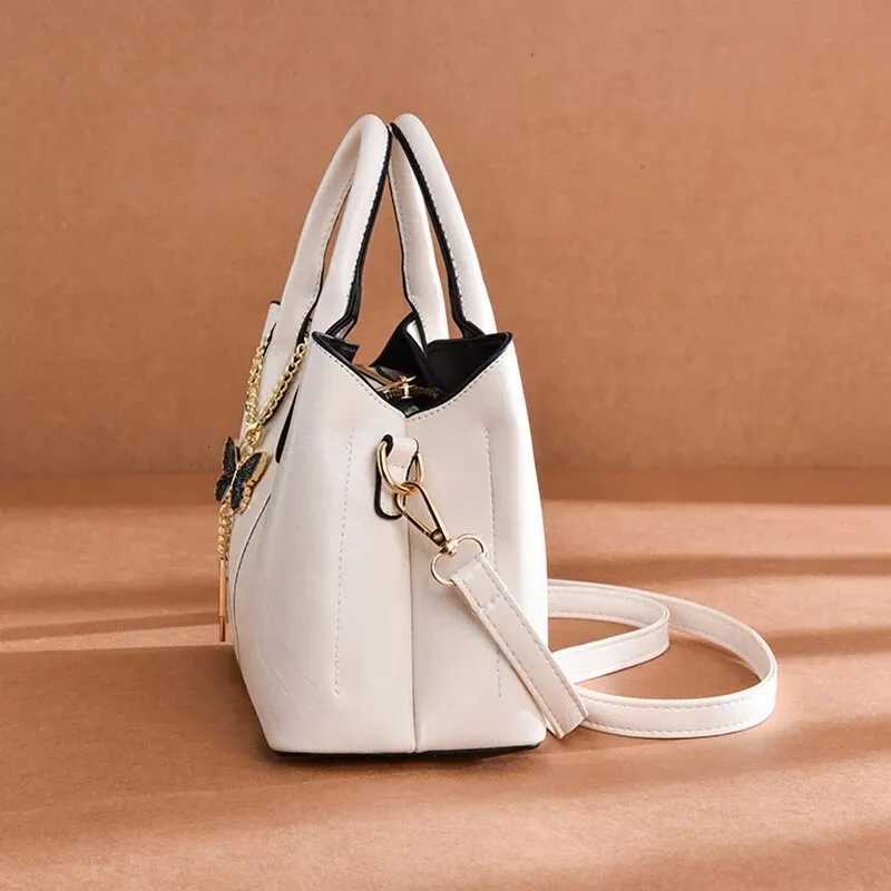 Womens Fashion Tote Hand Bag Zipper Shoulder Bag With Butterfly Decor Small Bucket PurseT251205