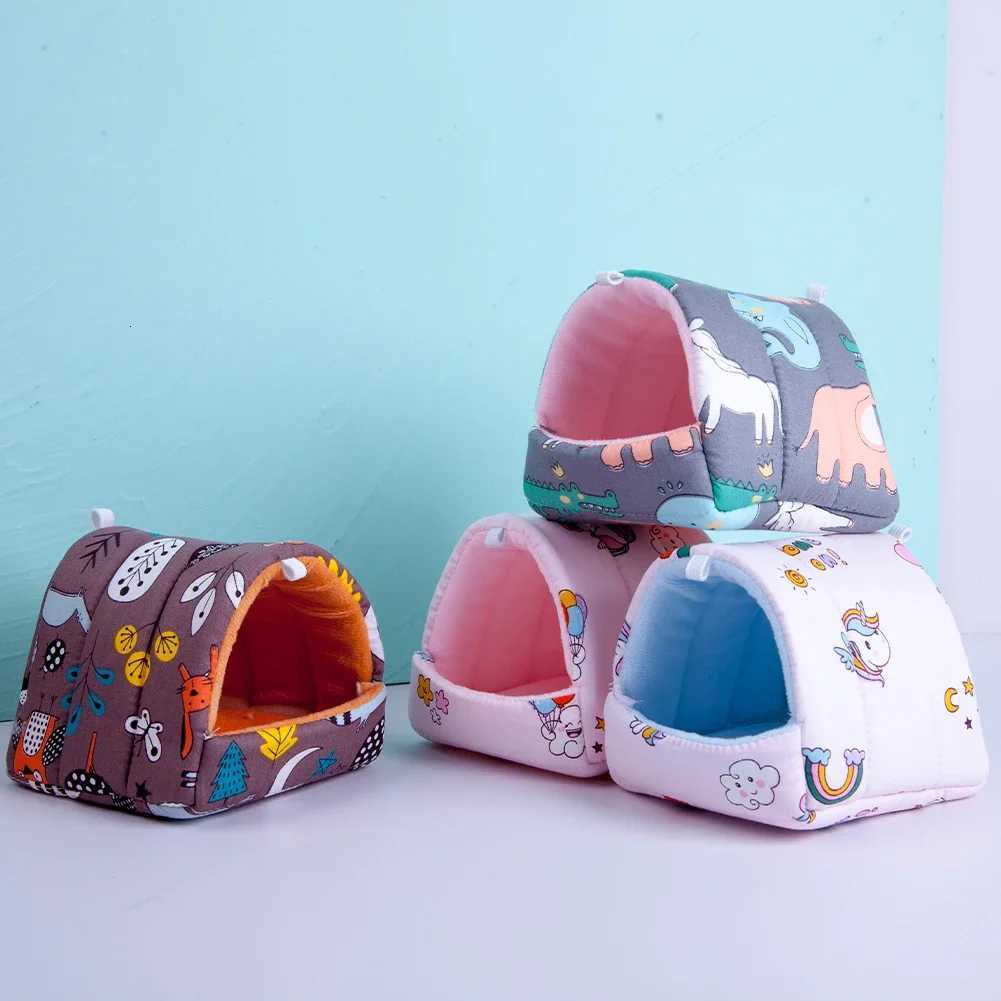Cute Small Animal Sleeping Bed Rabbit Squirrel Guinea Pig Nest Hamster House Winter Colorful Mini Cage Comfortable Soft Warm Mat M251206