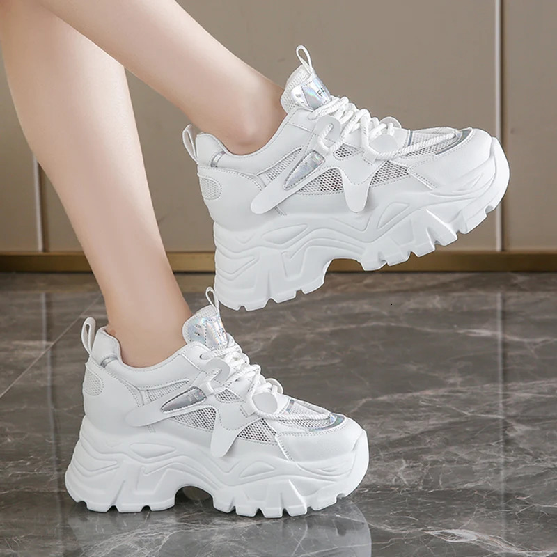 Breathable Chunky White Sneakers for Women Fashion Laser Thick Bottom Vulcanize Shoes Woman Lace Up Platform Running Shoes 251203