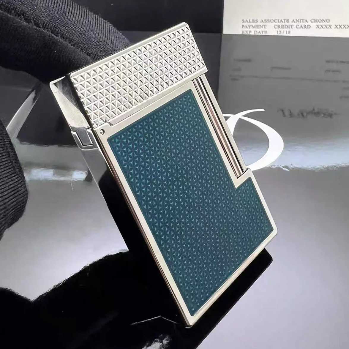 D L1/L2 Options Butane Refillable e Copper Brass Soft Flame Lighter Collection Golden and Silver H251206