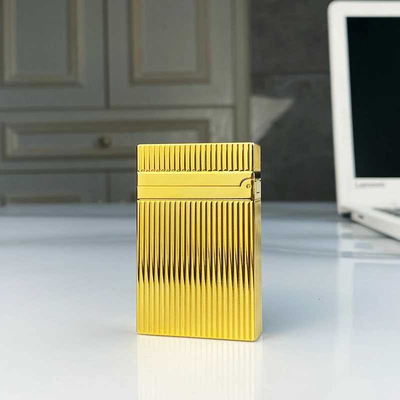 Windproof Lighter with Bright Sound for Men Retro Cigarette Gift Brass Shell New H251206