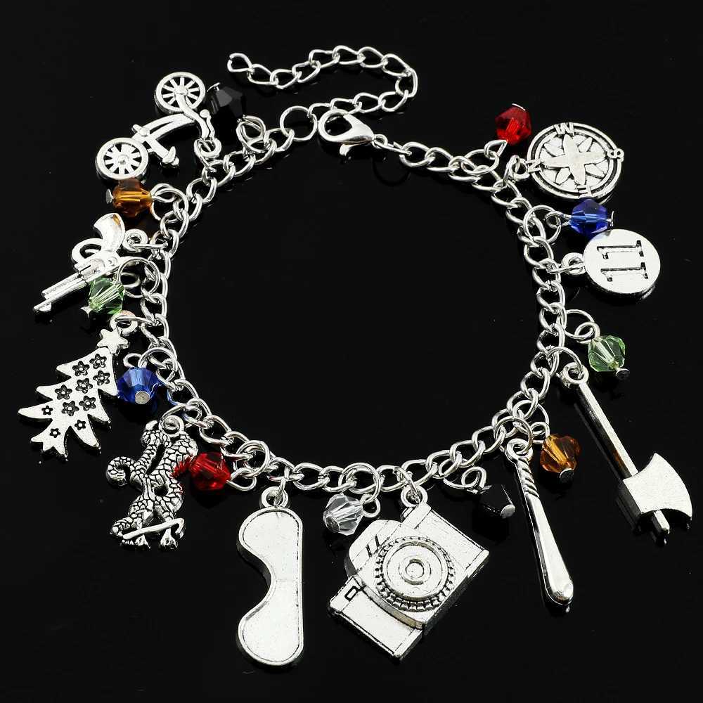 Cross-border European and American movie peripherals Stranger Things Eleven No 11 26 letter necklace bracelet W251206