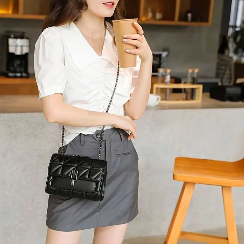 Elegant Black Faux Leather Shoulder Bag with Chain Strap - Light Luxury Plaid Pattern Turn-lock Closure Synthetic LiningT251206