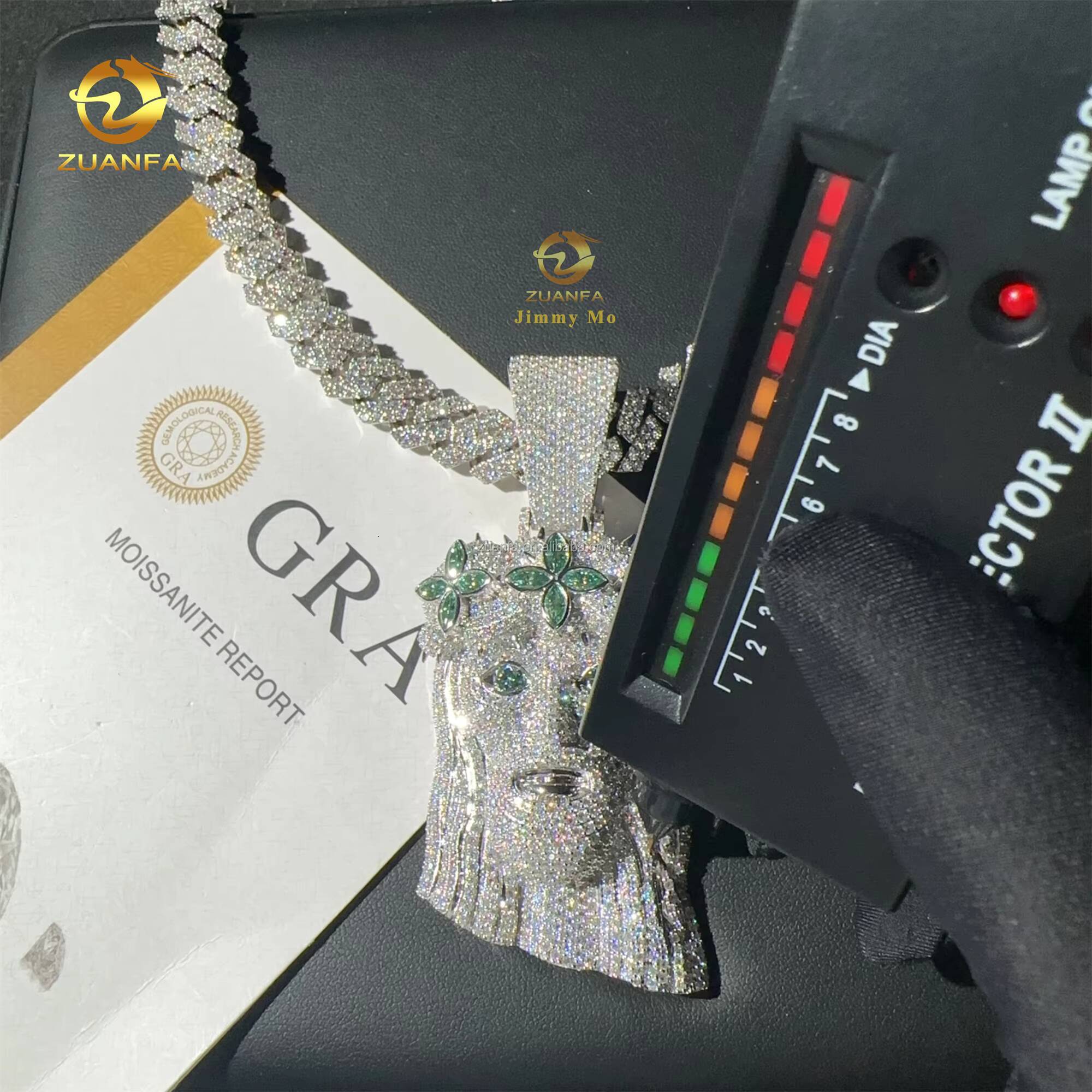 25 Fashion Man Jewelry Hip Hop Pendant 925 Silver Blue Green Marquise Moissanite Diamond Jesus Pendant Miami Cuban Link Chain