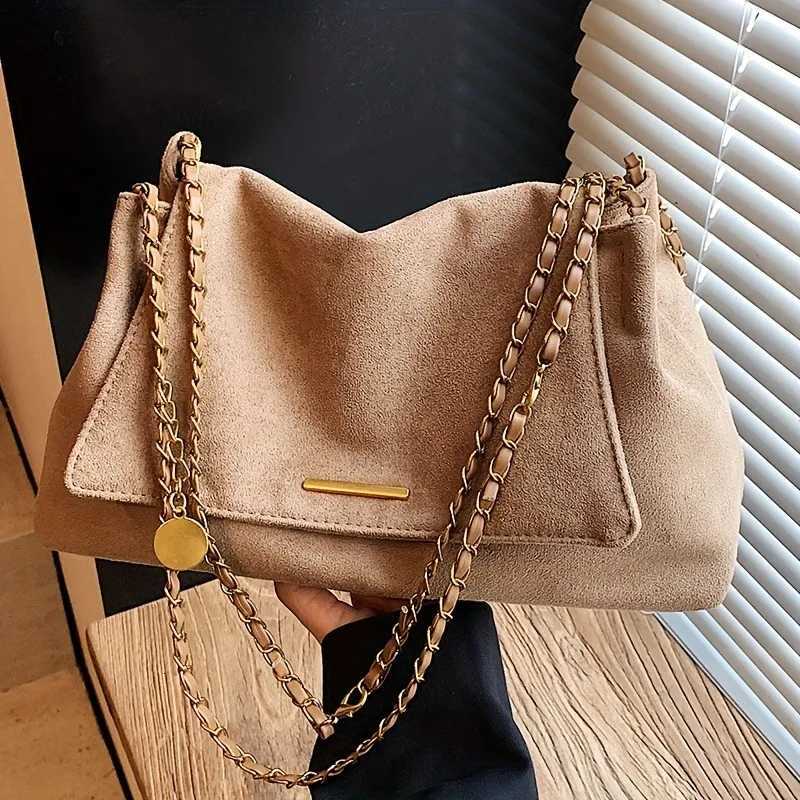 Vintage Large Crossbody Shoulder Bag Elegant Womens Handbag with Detachable Strap Durable Tote Bags for Casual Formal EventsT251206
