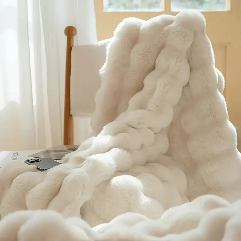 Bubble Fleece Blanket for Couch Faux Rabbit Fur Throw Blanket Soft Cozy Fluffy Decorative Blankets for Bed Sofa Mothers Day 251204