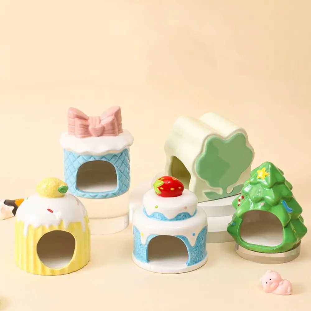 Pet Products Ceramic Hamster Nest Cake Shaped Cute Pet Small House Creative Cooling Hamster Bed Bird M251206
