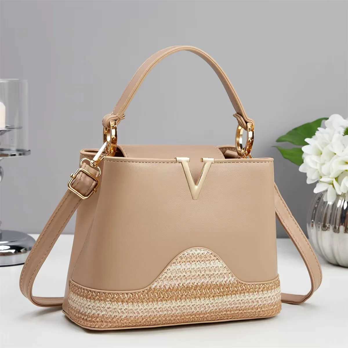 women shoulder Bag for 2025 luxury designer handbag women Handbags leather Printed monogram single shoulder straddle bagT251205