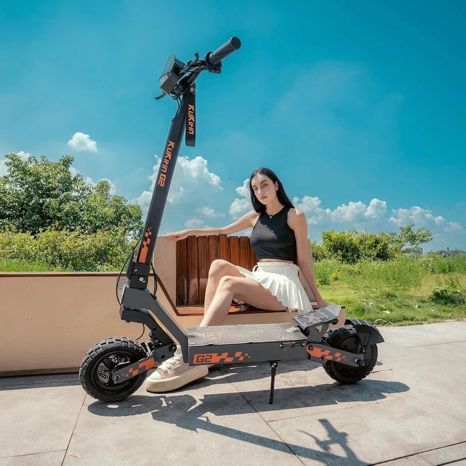 Kukirin G2 800W Adult Folding Electric Scooter 48V/15AH E-Scooter Maximum speed 45-50km/h 10-inch off-road tires 60KM Long range