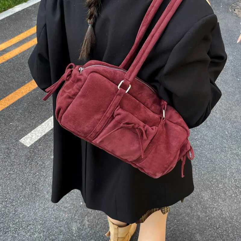 CY6125 Korean Niche Underarm Bag 2025 New Fashion Shoulder Bag Versatile Large Capacity Commuter Bowling BagXJ251206