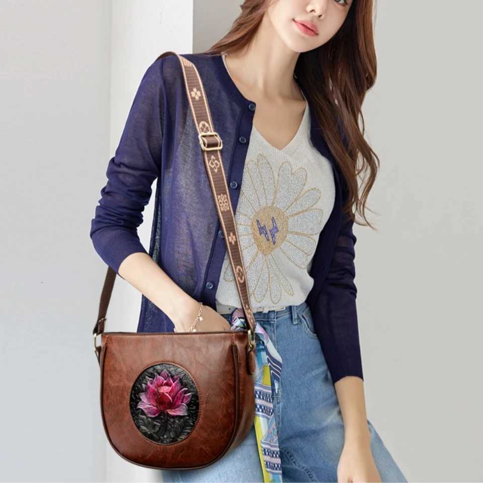 Flower Luxury Handbag Women Bags Designer Leather Shoulder Messenger Crossbody Bags for Women Mother Sac A Main with Wide StrapT251205