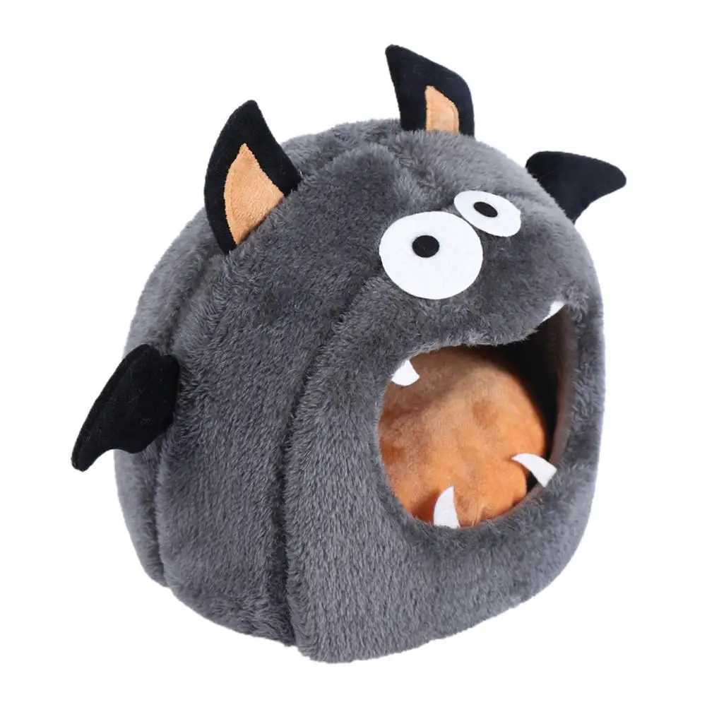 Halloween Hamster Den Premium Bat Shape Small Pet Kennel Universal Fluffy Cartoon House for Autumn M251206