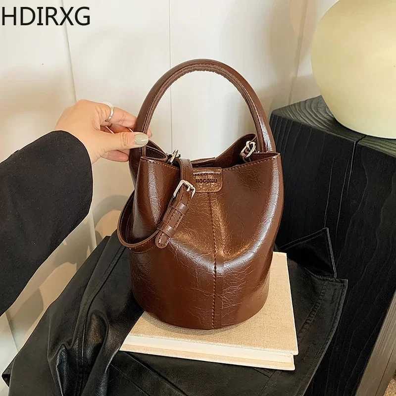 New Bucket Bag for Women Trend 2024 Solid Color Pu Leather Female Crossbody Bags Casual Simple Woman Shoulder Handbags LuxuryT251206