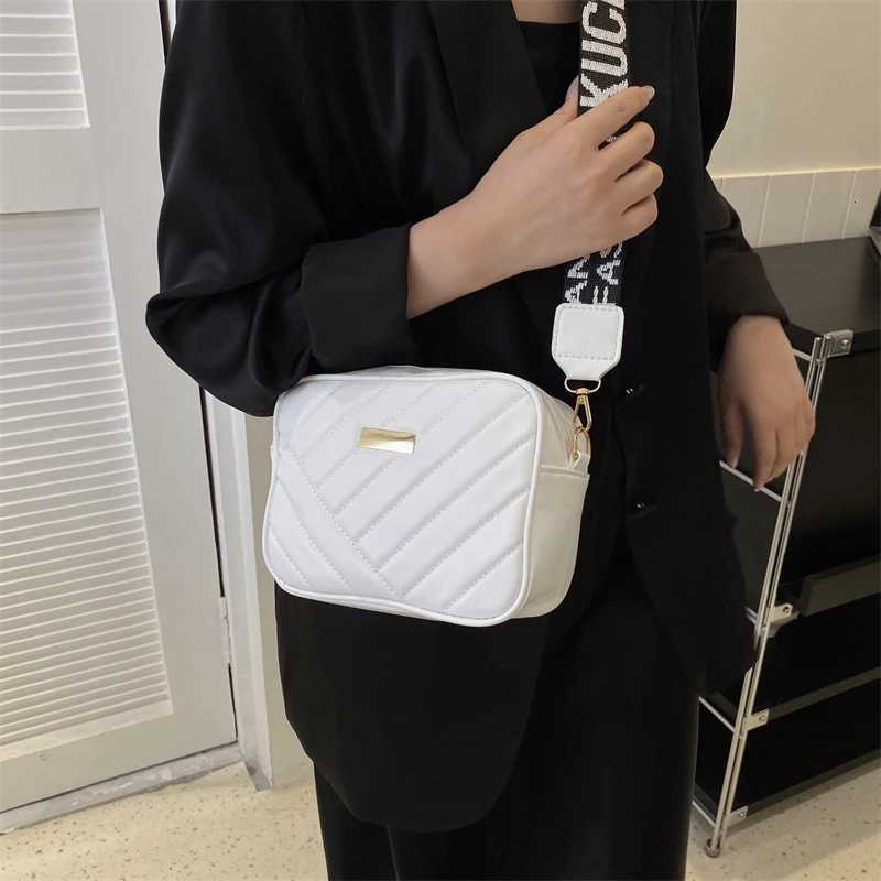 Women Embroidery Small PU Leather Crossbody Bags Fashion Causal Solid Color Shoulder BagT251205