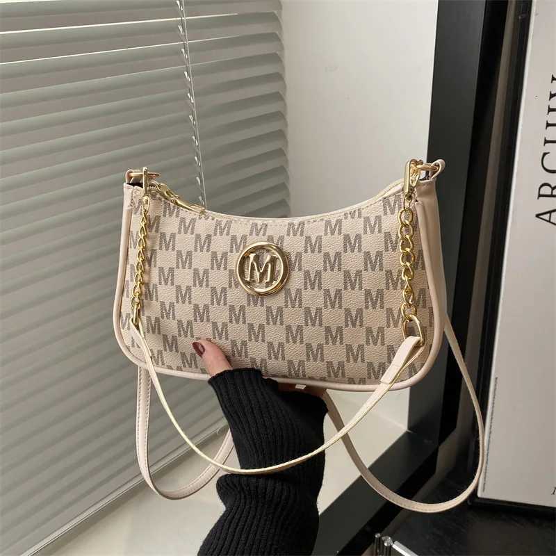Vintage Style Handbag Crossbody Bag Adjustable Strap Women Messenger Shoulder Bag Sophisticated Accessory Tote Bag PurseT251205