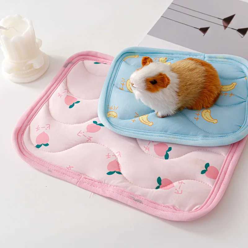 Soft Small Animal Breathable Cushion Thick Cool Bed Guinea Pig Chinchilla Rat Rabbit Nest House Bed Nest Bed Cage Sleeping Mat M251206