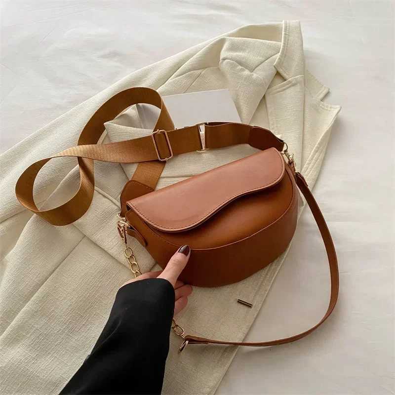 Fashion High Quality Lady Handbags PU Leather Womens Shoulder Bag Vintage Solid Color Flap Womens Bag Small Crossbody BagsT251206