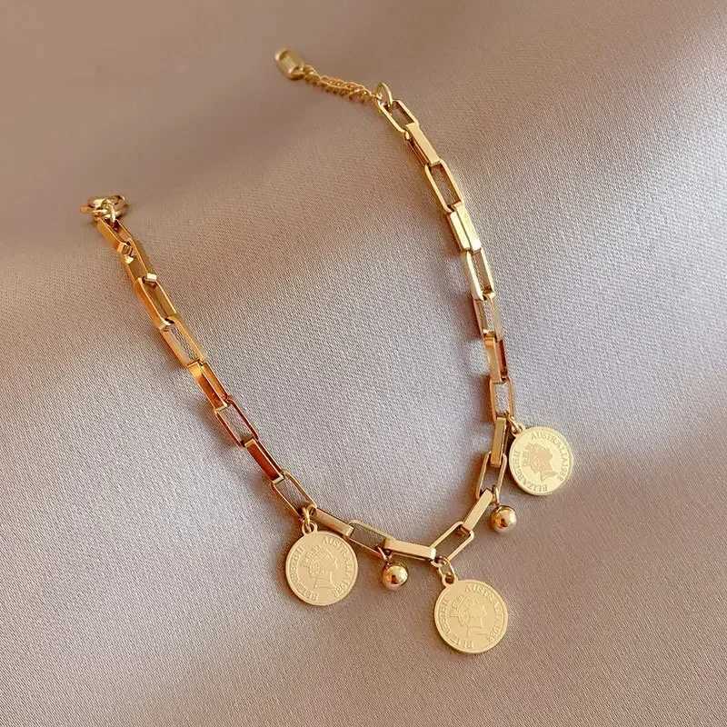 1PCS Gold-color Bracelet Ladies Hip Hop Style Stainless Steel Round Sign Portrait Pendant Wide Cross Chain Jewelry Accessories W251206