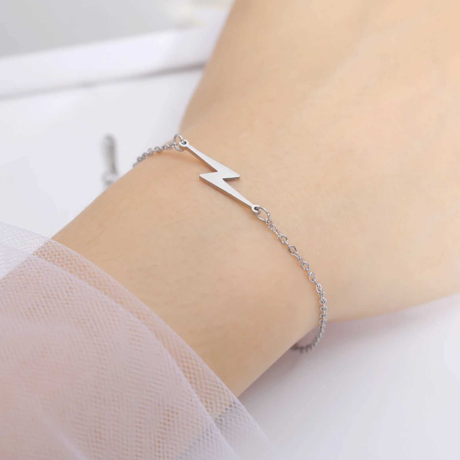 Amaxer Stainless Steel Bracelet For Women Silver Color Lightning Pulseira Feminina Lovers Engagement Jewelry W251206