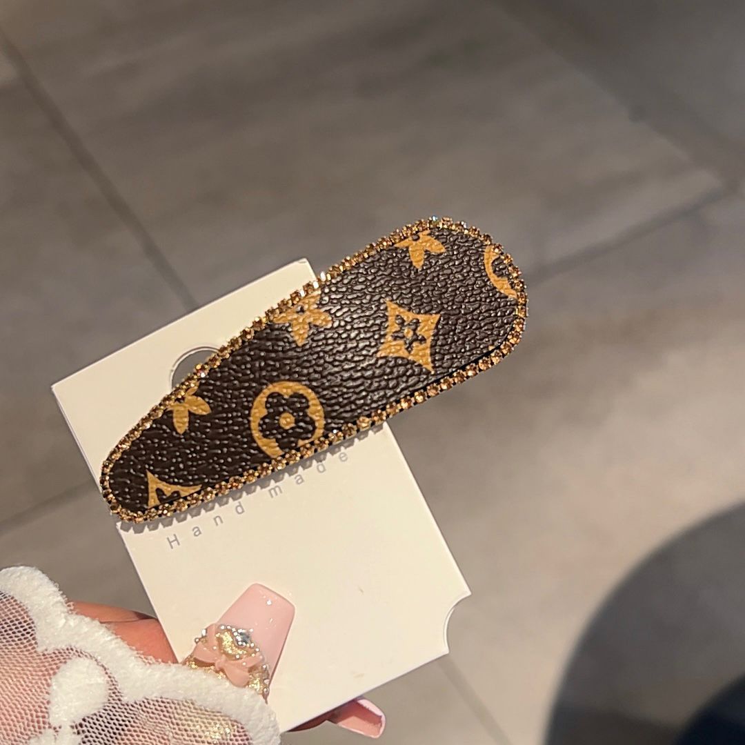 hot Free delivery designe hairpin Casual hair clip with female side clip for workplace commuting hair accessories