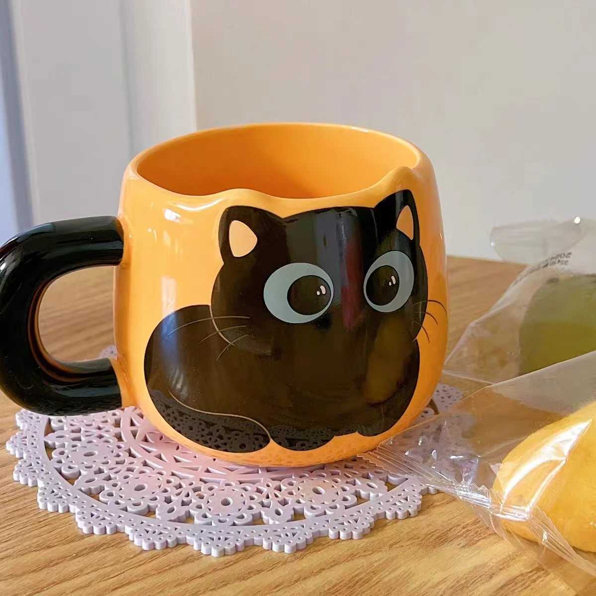 Cartoon Ceramic Cute Cat Mugs with Spoon Creative Cat Paw Mug Coffee Tea Milk Oatmeal Cup Large Capacity Animal Cups Funny Gift M251206 - view 4