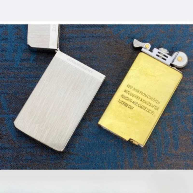 Windproof tra-thin e Copper Kerosene Lighter Vintage E Wheel Metal Lighter Mens Smoking Accessories Gadgets H251206