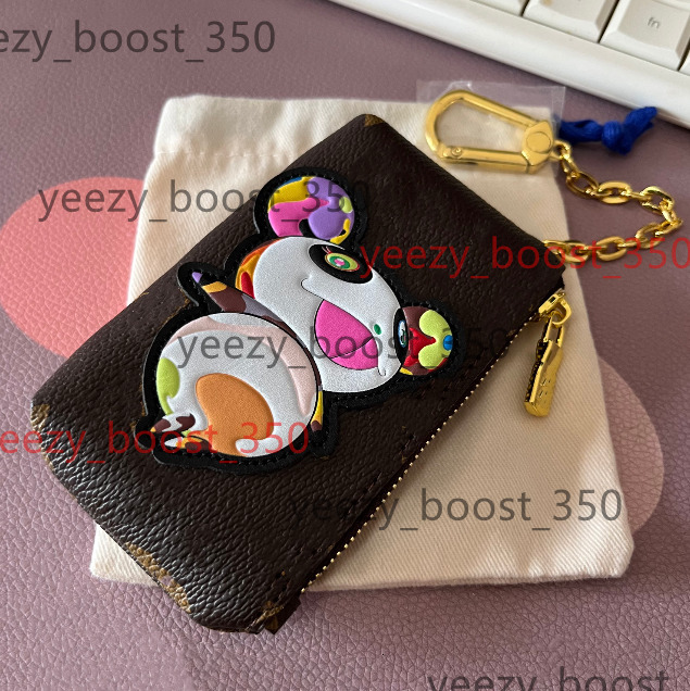Stylish Keychain pouch brand Designer bag French style panda chains Car Key pouch key lvkeychains louis vuittonly lvs lvt louisvuitton louise louievuitton