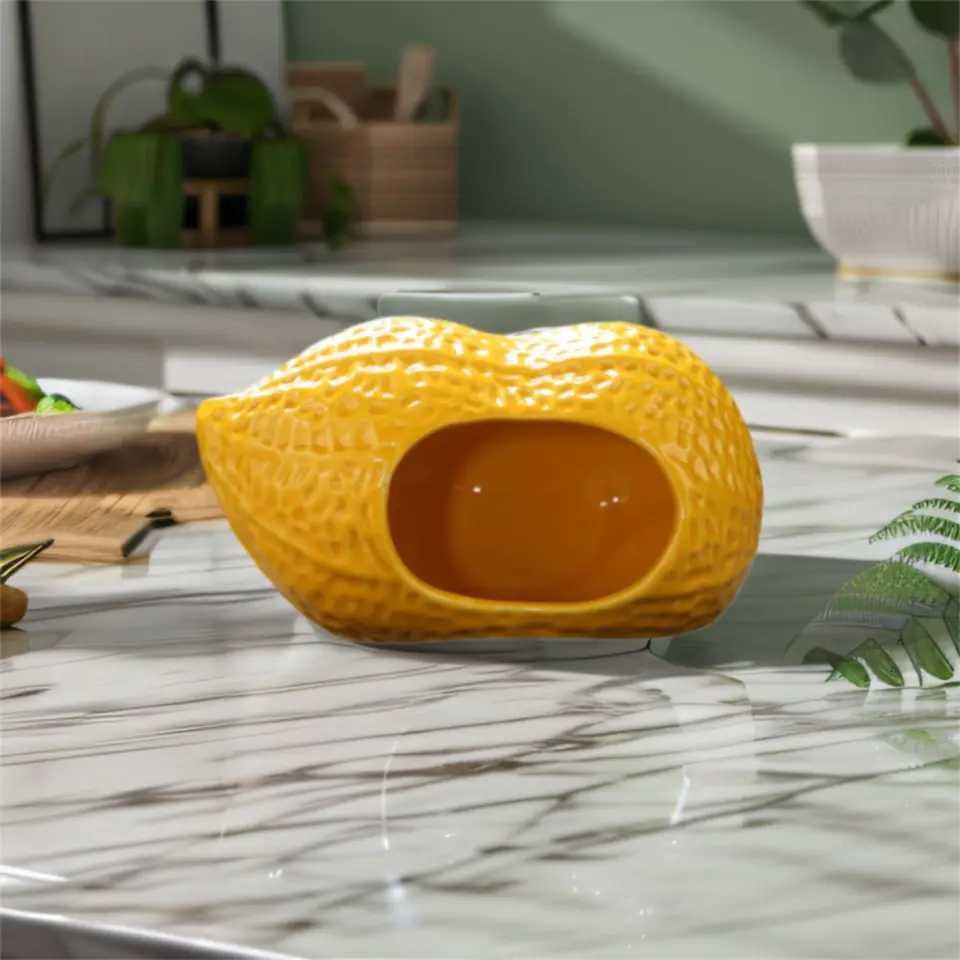 Hamster Landscaping Supplies Ceramic Hamster Nest Cute Cartoon Pet Hiding House Cooling Creative Hamster Bed Bird M251206