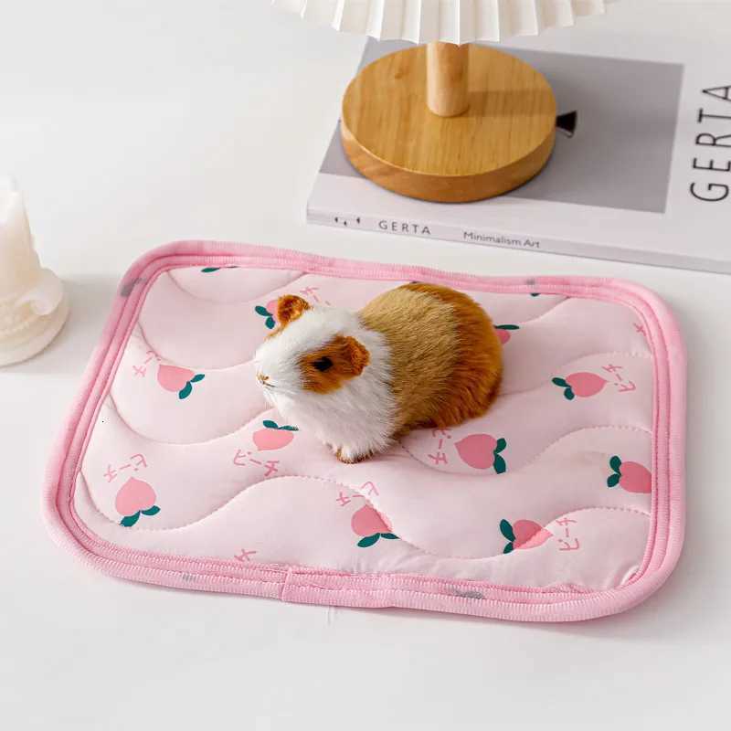 Soft Small Animal Breathable Cushion Thick Cool Bed Guinea Pig Chinchilla Rat Rabbit Nest House Bed Nest Bed Cage Sleeping Mat M251206