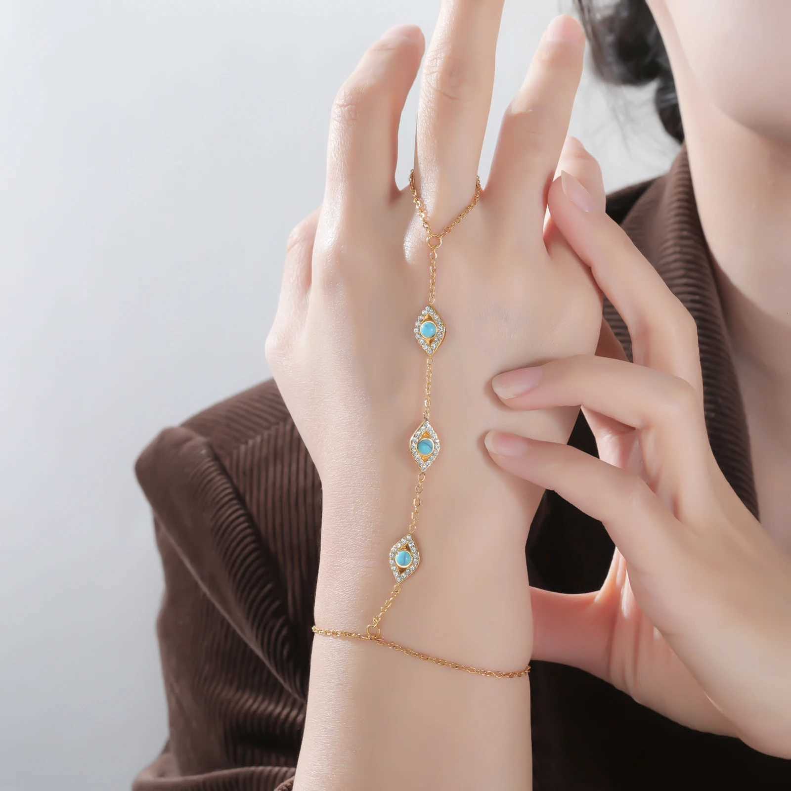 Teamer Zircon Devils Eye Love Heart Finger Bracelet Stainless Steel Gold Color Fashion Chain Jewelry Wedding Gift Wholesale W251206