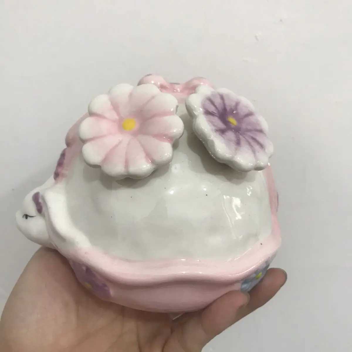 Cute Ceramic Nest Hamster Gold Bear Honey Bag Glider Four Seasons Universal Small Fish Shrimp Crab Shelter M251206