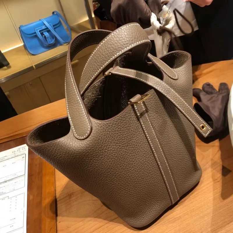 New Summer 2025 genuine leather bucket womens bag casual and fashionable TOGO top-grain cowhide hand-held vegetable basket bag K251206
