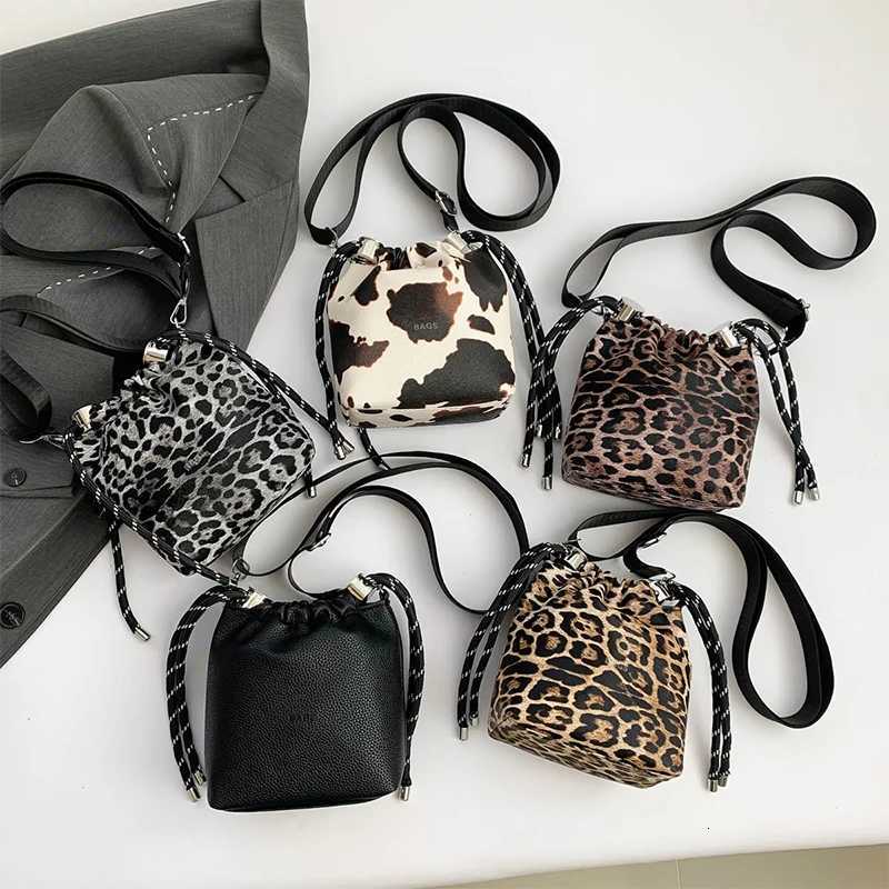 New Cow Pattern Womens Bag Fashion Drawstring Bucket Bag Texture Brand Design Crossbody Bag Simple Versatile Cute Storage BagT251206