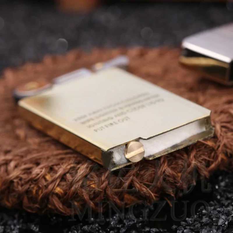 Genuine Kerosene Grinding Wheel Lighter Brass tra-thin Elegant Gift for Boyfriend Birthday Gift Personali H251206
