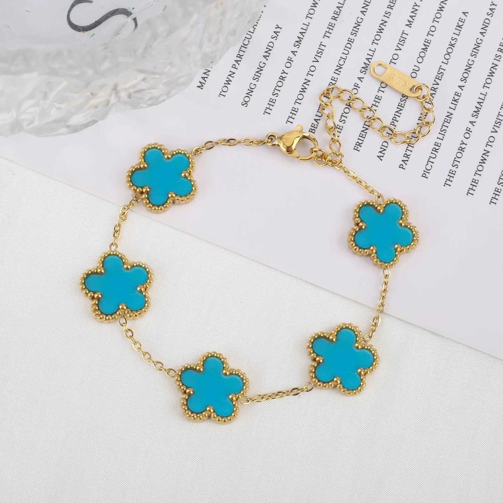 Color jewelry clover stainless steel new plant five-leaf flower bracelet hot jewelry gifts for women W251206