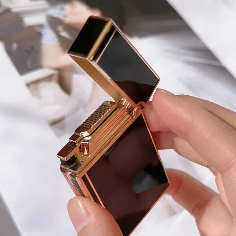 Hot-selling Derui Metal Langsheng Iatable Lighter Creative Side Pley Grinding Wheel Ignition Lighter Mens Gift Box H251206