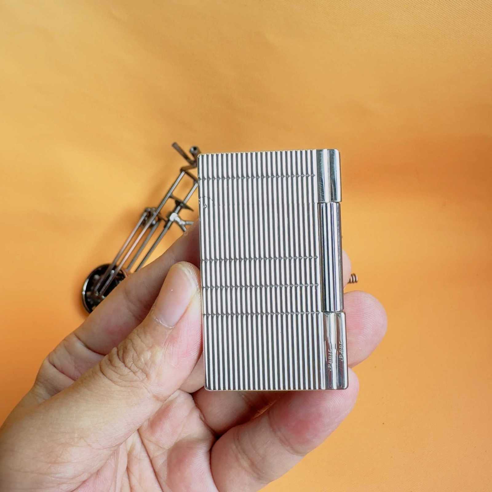 Luxury brand cust lighter ic Gatsby style loud and clear sound ces with a cust smoking set H251206