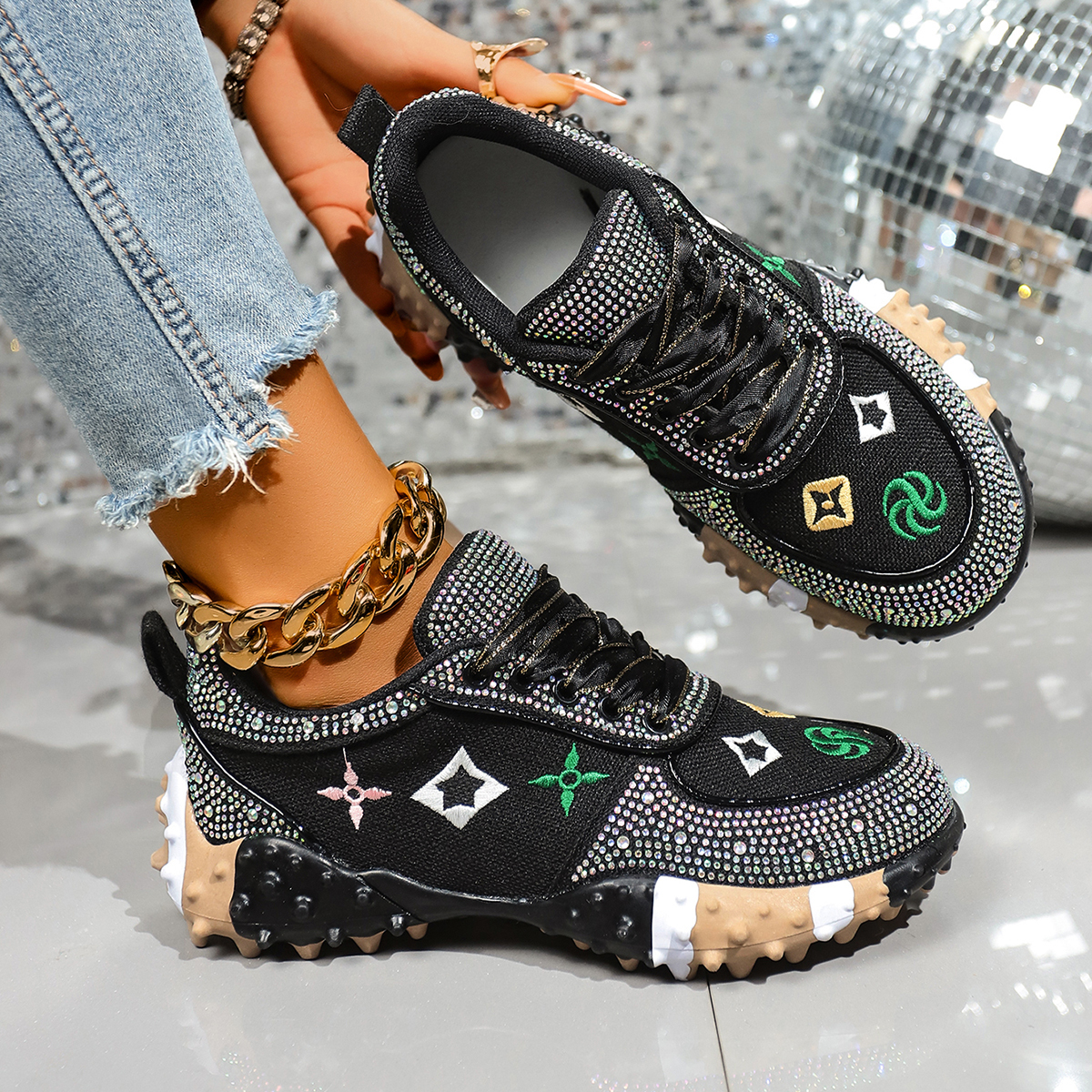 Women's Leather Casual Shoes Platform Sneakers Comfortable Skateboarding Shoes Fashionable Breathable Non slip Running Shoes Luxury Designers Sho