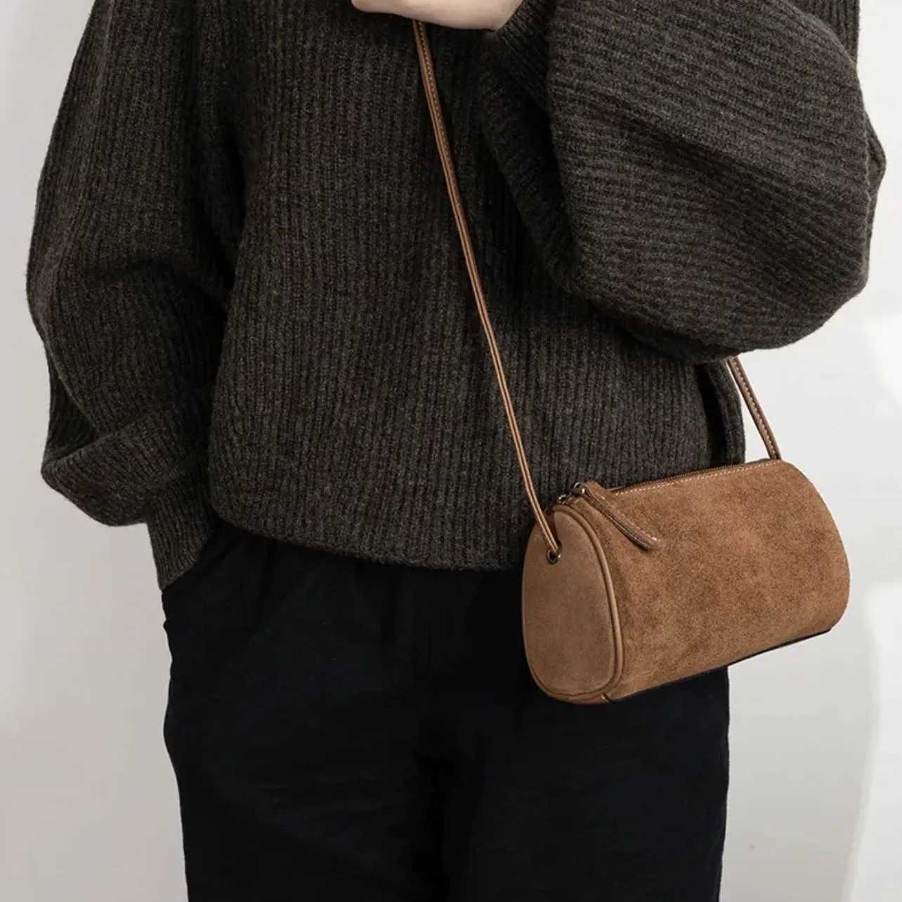 2025 new style Melard wind suede PU womens bag retro round cylinder matte business single shoulder cross-body bag Boston bagT251206