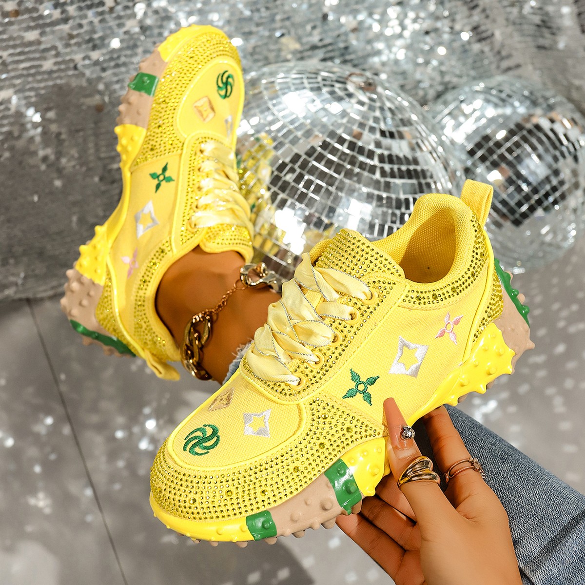 Women's Leather Casual Shoes Platform Sneakers Comfortable Skateboarding Shoes Fashionable Breathable Non slip Running Shoes Luxury Designers Sho