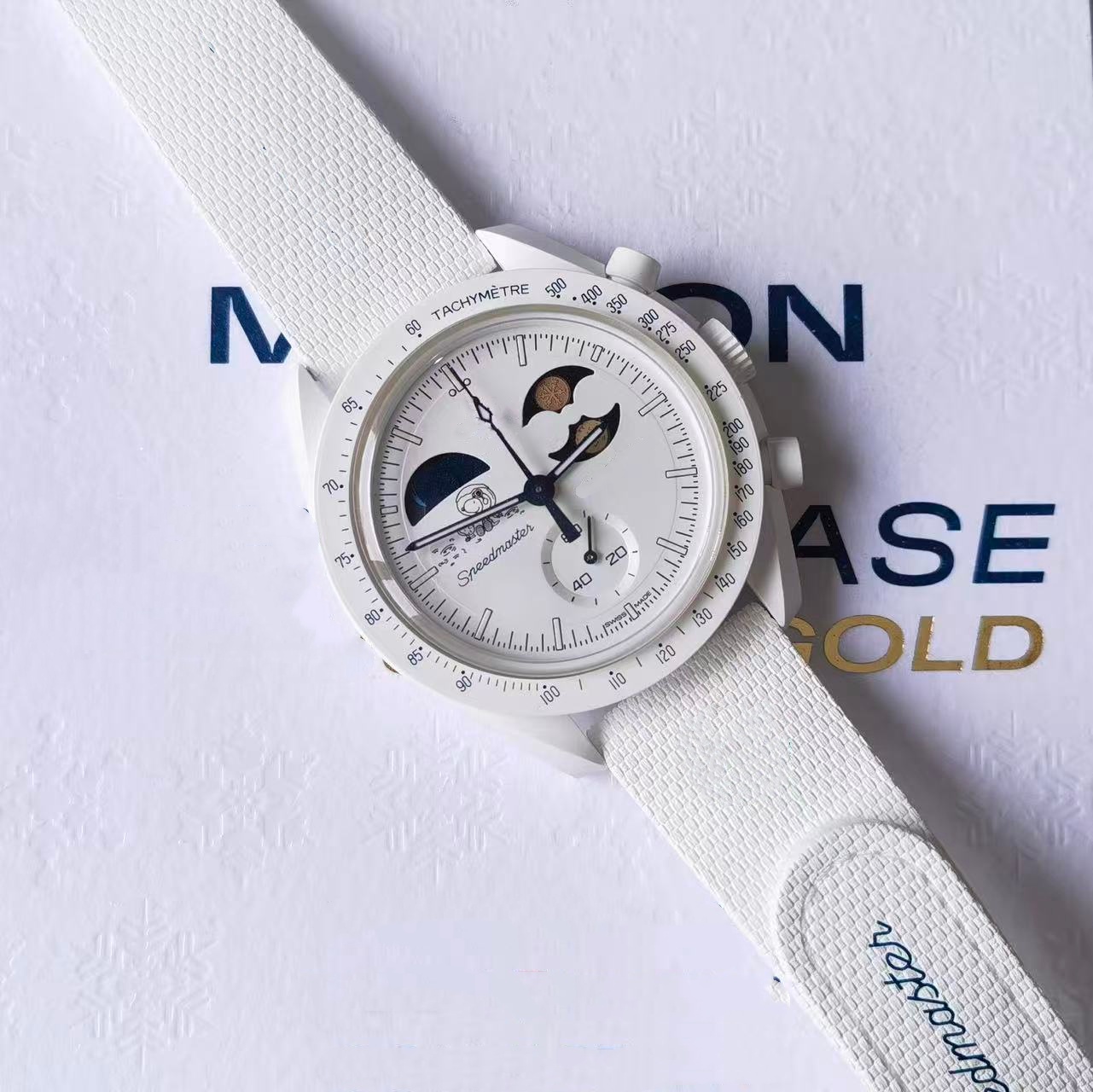 Mens Watches High Quality Full Function Chronograph Designer Mission To Mercury 42mm Nylon Watches Quartz Clock Relogio Masculino EARTH PHASE Cold Moon watch