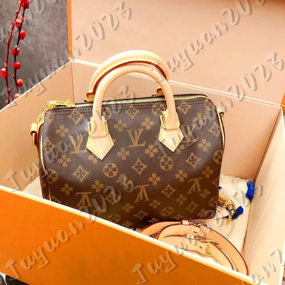 30CM Genuine leather 10A Luxurys Designers womens Shoulder Totes Clutch Cross Body handbags travel strap mini lady hand bag