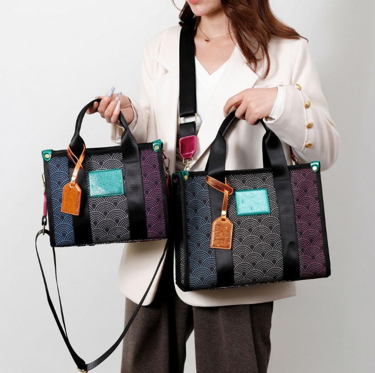 Mirror quality kurtly bag luxury designer bag London Geiigersity Bag Women Salesperson Evening Small Heart Purse Crossbody Shoulder Strap Flap Kurtly Bags