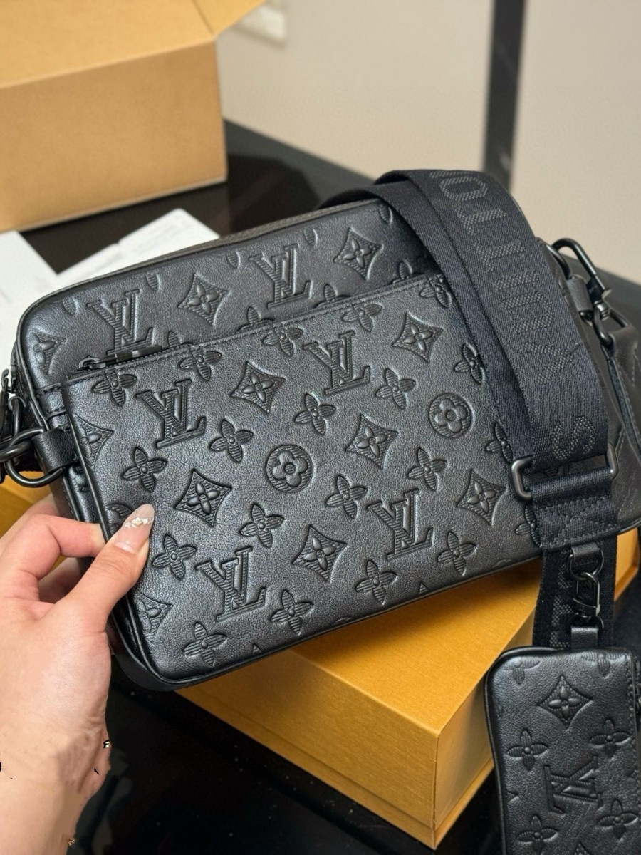 New High-qualitys handbag Men shoulder bags designer Bag cross body briefcase luxury man Women messenger set satchel bag Purse Composite package backpack l1